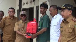 Puluhan Rumah di Tanjungsiang Rusak Akibat Gempa Sumedang, Dinsos Subang Salurkan Bantuan