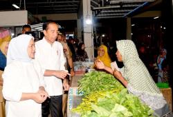Presiden Jokowi Sebut Naiknya Harga Beras di Seluruh Negara Akibat Faktor Ini