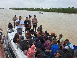 Pulang Sosialisasi Pemilu, Polres Rohil Temukan 11 Etnis Rohingya yang Akan Dikirim ke Malaysia