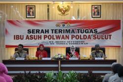 Yunita Yudhiawan Resmi Emban Tugas Sebagai Ibu Asuh Polwan Polda Sulut