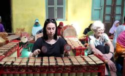 Program BIPA UMS, Guru Kesenian Australia Takjub Diajak Belajar Gamelan Jawa