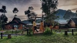 Wisata Budaya dan Edukasi Kampung Bareto, Rasakan Liburan Bernostalgia Tempo Doeloe di Garut