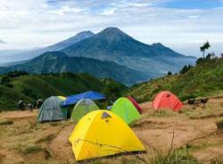 Mulai 22 Januari Pendakian Gunung Prau Ditutup Total hingga April 2024