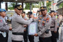 22 Personel Polres Tulungagung Diberikan Penghargaan, Salah Satunya Kasi Humas