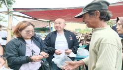 Bentuk Kepedulian, Caleg Perindo Djoni Toat Gelar Bazar Murah Kelima Kalinya di Cimahi