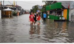 Pangkalpinang Waspada Banjir, 2 Jam Hujan Lebat Genangan Air di Mana-Mana