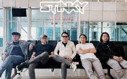 Stinky Reborn Dapat Pujian Netizen Usai Rilis Lagu Baru