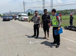 Terlibat Kontra Dengan Truck, Pengendara Motor Asal Kotaanyar Tewas