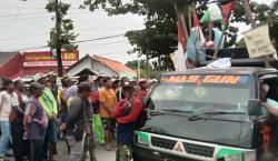 Nelayan Tradisional di Indramayu Gelar Aksi Unjuk Rasa Tuntut Pembenahan Sistem Solar