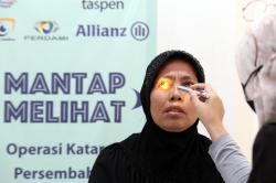 Bank Mandiri Taspen Gelar Screening dan Operasi Katarak Gratis