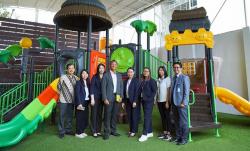 Pertama di Surabaya, Elyon Christian Preschool Terima Sertifikasi Cambridge Early Years