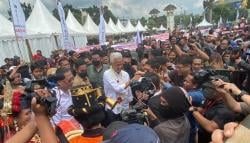 Hajatan Rakyat Ganjar-Mahfud di Medan, Ganjar Disambut Ratusan Komunitas Becak Motor