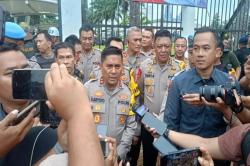 Peserta Unjuk Rasa Apdesi Merusak Fasilitas Gedung DPR, Polisi Buru Pelaku