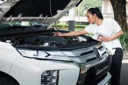 5 Tips Merawat Mesin Mobil agar Harga Jual Lebih Tinggi 