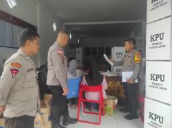 Polres Keerom Intens Lakukan Pengecekan Logistik Pemilu 2024