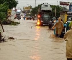 Tegal Terendam Banjir, Ribuan Warga Mengungsi