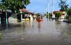 Sungai Comal Meluap, Ratusan Rumah di Pemalang Terendam Banjir