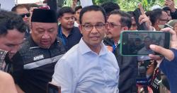 Selesai Kasih Keterangan Pers Anies Baswedan Tinggalkan Markas Timnas AMIN: Saya Jalan Dulu Sebentar