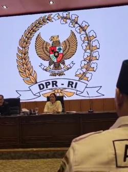 DPR dan Pemerintah Setujui Masa Jabatan Kades Menjadi 8 Tahun Maksimal 2 Periode