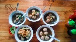 Bakso Lezat Surabaya, Destinasi Tersembunyi di Balik Gang yang Patut Dicoba, Ini Lokasinya