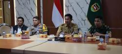 Forkopimda Purwakarta Ikuti Zoom Meeting Apel Pergeseran Pasukan Pemilu 2024