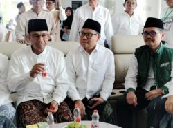 Cak Imin Tinggalkan Markas AMIN Saat Sedang Konferensi Pers, Ada Apa?