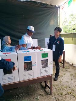 Cahyo Sumawi, Calon Legislatif dari PKB, Memenuhi Tugas Pencoblosan di TPS 1 Pekon Wates Selatan