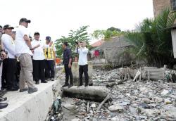 Bobby Nasution Dampingi Menko PMK Lihat Progres Penataan Kawasan Atasi Kemiskinan Ekstrem di Belawan