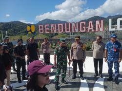 Kapolda Sulut Bersama Pejabat TNI Tinjau Kesiapan Kunker Presiden Jokowi di Bolmong