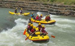 Begini Serunya Uji Andrenalin di Fun Rafting Festival Sungai Sa'dan, Bulan April Mendatang!