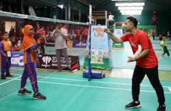 Festival SenengMinton Upaya Pengkab PBSI Kudus Rangkul Siswa SD dan MI Bibit Atlet Bulu Tangkis