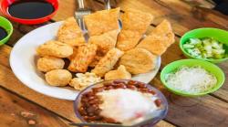 Wajib Coba, Ini Dia Tiga Kuliner Hidden Gem di The Hallway Space Bandung