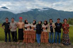 Hunting Ceria Instanusantara Palu, Angkat Tema Tradisional