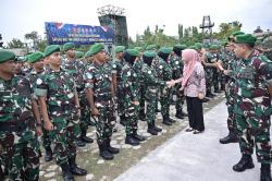 Pangdam Lepas Kontingen Garuda ke Kongo dari Batalyon Inf 406 Candra Kusuma Purbalingga 