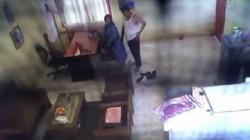 Oknum Camat Kuda-kudaan dengan Pegawai di Ruang Kerja, Tak Sadar Terekam CCTV