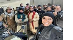 Travel Blogger Cantik asal Spanyol Aman Selfie Bareng Pejuang Taliban, di India Diperkosa 7 Pria