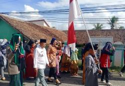 Ciptakan Generasi Qur'ani yang Cerdas Kelurahan Bagendung Adakan Lomba STQ dan Pawai Ta'aruf