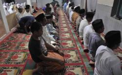 Jawaban Makmum Sholat Tarawih 11 dan 23 Rakaat: Panduan Lengkap dan Mendalam