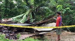 Kisah Pilu, Satu Keluarga di Ponorogo Tinggal di Kandang Kambing Akibat Rumah Ambruk