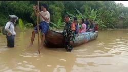 Anak Sungai Bengawan Solo Meluap, Ratusan Warga 3 Desa di Sragen Terisolir akibat Banjir