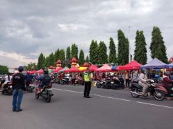 Jelang Buka Puasa Ramadhan di Purwokerto, Warga Antusias Berburu Takjil