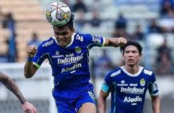 Misteri Rachmat Irianto Tak Dimainkan Persib Bandung, Namanya Lenyap dari Susunan Pemain