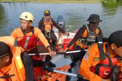 Banjir di Grobogan, 2 Santriwati Hilang Terseret Arus saat Hendak Pulang ke Rumah