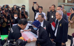 Resmi, Tim Demokrasi Keadilan Ganjar-Mahfud Layangkan Permohonan PHPU ke MK