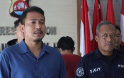 Satreskrim Polres Cilegon Amankan Pelaku Berinisial EN Calo Penumpang yang Viral