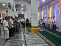 Kompol Muara Uli Hadiri Peringatan Nuzulul Qur'an di Mesjid Agung Tgk Chik Pantee Geulima