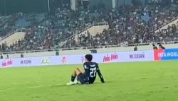 Kiper Timnas Indonesia Duduk Santai saat Lawan Vietnam, Netizen: Tinggal Sedian Kopi Ama Gorengan