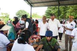 Panitia Nyepi Nasional Gelar Baksos Pengobatan Gratis serta Saka Yoga Festival di Candi Kedulan