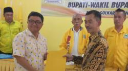 Rektor Universitas Garut Maju Daftar Balon Bupati Garut di Golkar