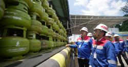 Dirut Pertamina Patra Niaga Tinjau Kesiapan Satgas RAFI di Kaltim Jelang Lebaran